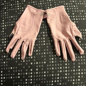 Lululemon Run For it All Gloves